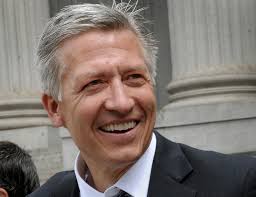 Ex-Goldman Banker Trott Combines Company With Michael Dell's Investment  Firm