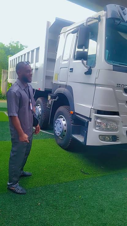 Sino Howo truck capabilities and features