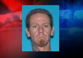 Police seek fugitive in Kirksville area
