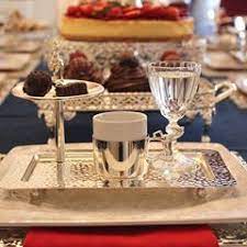 tek kisilik kahve sunum tepsileri tabiki silahome fincanlari porselen ve gumusun icinden cikiyor masayi kurup tepsileri yerine y appetizers instagram photo