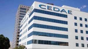 noun any of a genus (cedrus) of usually tall coniferous trees (such as the cedar of lebanon or the deodar) of the pine family noted for their fragrant durable wood. Governador Claudio Castro Discute Concessao Da Cedae Diario Do Rio De Janeiro