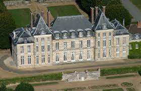 A demander à l'entrée : Chateau De Saint Jean De Beauregard Paris Tourist Office