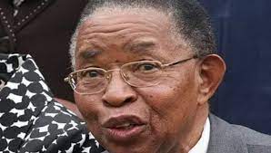 / johnson evans gicheru is a kenyan lawyer and a former chief justice of kenya.1 he retired on 27 february 2011. Former Chief Justice Evans Gicheru Dies K24 Tv