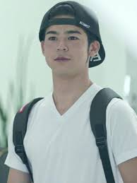 Terrace House Closing Door