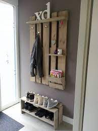 Garderobe selber bauen ideen und anleitungen für jeder der lust avec von garderobe aus paletten selber bauen bild. Kreative Ideen Mit Paletten Schone Garderobe Zum Selbermachen Aus Einer Palette Von Spaaz De Pallet Furniture Hallway Decorating Diy Home Decor