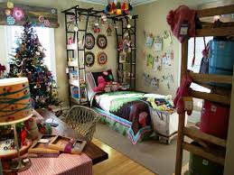 True hippies had very little money to spend on furniture. Interior Trends 2017 Hippie Bedroom Decor