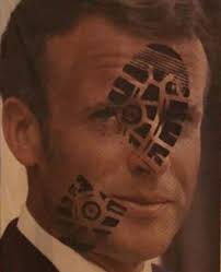 فرنسا (أضافة إلى أقليماتها التابعه) لديها 12 منطقه زمنيه. Ø£Ø­Ù„Ø§Ù… ØªØ¶Ø¹ Ø§Ù„Ø­Ø°Ø§Ø¡ Ø¹Ù„Ù‰ ÙˆØ¬Ù‡ Ø±Ø¦ÙŠØ³ ÙØ±Ù†Ø³Ø§ Ù…Ø¬Ù„Ø© Ø§Ù„Ø¬Ø±Ø³