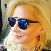 Kimberly Alumbaugh's Instagram, Twitter & Facebook