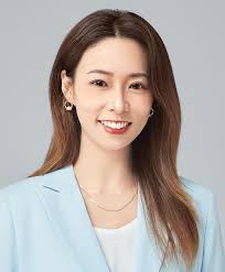 要堅持幸福，也要快樂生活| ELLE HK