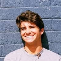 Robert Riemer's Instagram, Twitter & Facebook