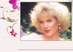 Designing Women Online