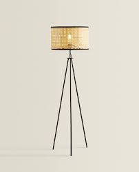 Bild 2 Des Produktes Stehlampe Aus Rattan Zara Home Stehlampe