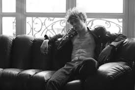 Dengan persepsi seperti itu, tidak heran ada beberapa orang yang bermimpi mempunyai jodoh seorang anak tunggal. Maxence Danet Fauvel Anak Tunggal Percintaan Gambar