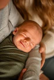 Emily Moreau's Instagram, Twitter & Facebook