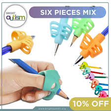 Guide Your Children To Hold Their Pen Or Pencil Ergonomic Training Pencil Holder Works For Left Improve Your Handwriting Improve Handwriting Pencil Holder
