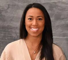 Erin Dunston's Instagram, Twitter & Facebook