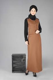 Alvina Tesettur Yelekli Takim Modelleri Moda Tesettur Giyim Moda Moda Stilleri Giyim
