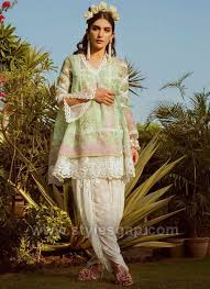 12 Must Have Simple Stylish Eid Dresses Trends 2020 2021 To Follow Trending Dresses Eid Dresses Stylish Dresses For Girls