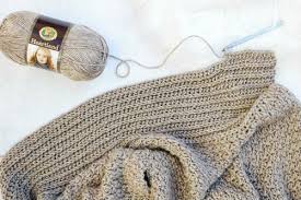 A cardigan seems like such a. Diy Beginner Crochet Cardigan With Free Pattern Iseeidoimake