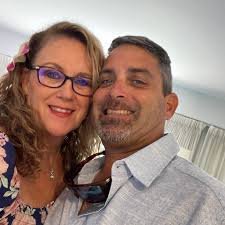 F1 og Acrilico negro 1/8 Ir D.d. 200 Power 70 Dpi 700 Imagen invertida  Escala de grises Para todos los que me apoyaron con las tutorias, si  necesitan ayuda con gusto (