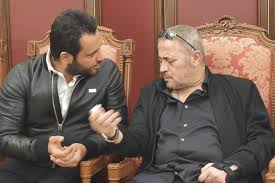 الأغنية من كلمات أحمد المالكي ، ألحان مصطفي شكري ، توزيع موسيقي أحمد. Ø±Ø³Ø§Ù„Ø© Ø¨ØªÙˆÙ‚ÙŠØ¹ ÙƒÙˆØ±ÙˆÙ†Ø§ ÙÙŠ Ø¹Ø²Ø§Ø¡ ÙˆØ§Ù„Ø¯Ø© Ø¬ÙˆØ±Ø¬ ÙˆØ³ÙˆÙ ØµÙˆØ± ÙÙŠØ±ÙˆØ³ ÙƒÙˆØ±ÙˆÙ†Ø§ Ø£Ø®Ø¨Ø§Ø± Ø§Ù„Ø¬Ø²ÙŠØ±Ø© Ù…Ø¨Ø§Ø´Ø±