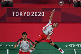 Saat ini, peraih gelar juara. Re8ntrxuhe Rom