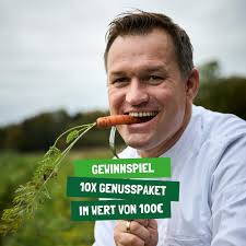 🎉 GEWINNSPIEL ZEIT!🎉 Lust auf ein exklusives Genusspaket im Wert von je  100€? 😍🍷🍫 Wir verlosen 10x diese leckeren Überraschungen