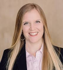 Wendy Engle's Instagram, Twitter & Facebook