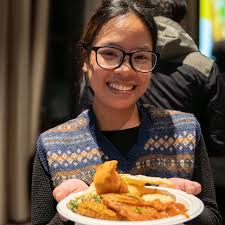 Things like that don't happen by chance.” URochester alumnus and tech  company co-founder Nate Gibbons '06, '13S (MBA) connects with current Simon  Business School MBA student Almamy Diaby about perseverance, preparation,  and