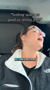 it's a lifestyle you couldn't understand 🙏🍗🛏️ 🤡 @genagephart  @deannaortiz_ #comedy #chicagocomedy #interview #healthyeating #mealprep  #funny