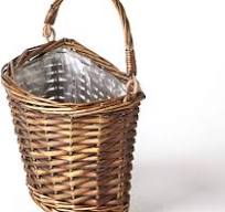 Amazon.com: The Lakeside Collection Hanging Wicker Wall ...