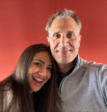 Ethan Wallenberg's Instagram, Twitter & Facebook