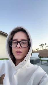 Strawberrymilkmob (@strawberrymilkmob)’s videos with original sound