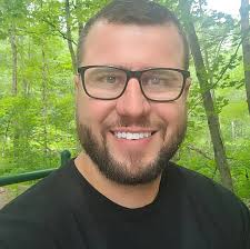 Which leagues are recommended to start in Championship Manager 01/02  without player restrictions?