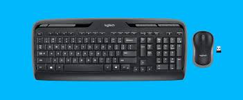 Amazon Com Logitech Mk320 Wireless Desktop Keyboard And Mouse Combo Entertainment Keyboard And Mouse 2 4ghz Encrypted Wireless Connection Long Battery Life Electronics