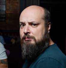 What is the worst weapon( to you) in tlou 2, And why?