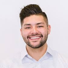 Steven Biggar's Instagram, Twitter & Facebook