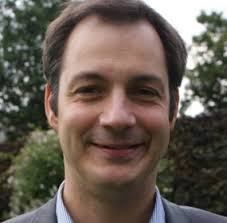 Aankomst in brakel, woning van minister alexander de croo. De Man Achter Politicus Alexander De Croo Brakel Het Nieuwsblad Mobile