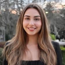 Kelly Bohn's Instagram, Twitter & Facebook