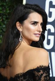 Camilla tedeschi â€ cristina caremoli from cristinacaremoli.agency tagli di capelli per neri. Pin En Acconciature Capelli Lunghi