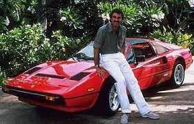The series is a reboot of the original series, which was aired from 1980 to 1988. Magnum Amerikanische Oldtimer Traumauto Oldtimer Motorrad