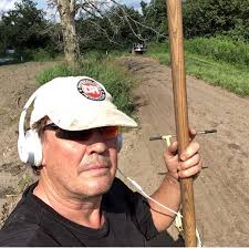 Bruce Weir (@blacktractorfarms) • Instagram photos and videos