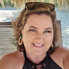 I have been extremely selfish this spring. I have been soaking up all the  memories and not sharing them. Lol Today Aeralyn Flynn graduates from the  College of Wooster and we could