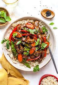 Beef Stir Fry {Easy Dinner} - Two Peas & Their Pod