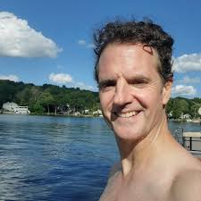 Hope you're enjoying the last bit-o summer. @trishajeffrey #lakeswimming  #lakelife #bathingsuitseason #lakehopatcong #lakehopatcongnj #hopatcong  #sundaylakeday