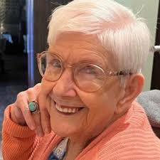 Laverne Craft's Instagram, Twitter & Facebook