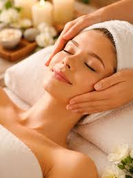 treatyouself #tropicskincare #facialqueens #wellnesszonespa #stourbridge