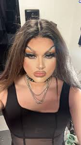 Today marks a year since I first took the stage as Iliah Lott. WHOO what a  year it's been. My growth from that first night to now is absolutely  insane, but I've