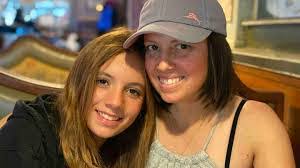 Daniel Lardinois's Instagram, Twitter & Facebook