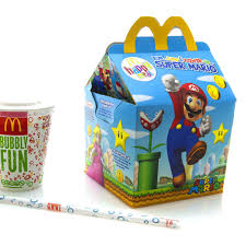 Burger king aktuelles spielzeug / burger king junior meal spielzeug aktuell 2020. Happy Meal Zwei Madchen Legen Sich Mit Mcdonald S An Kurier At